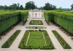 Ghosts of Petit Trianon | Versailles 1901 | Paranormal Activity