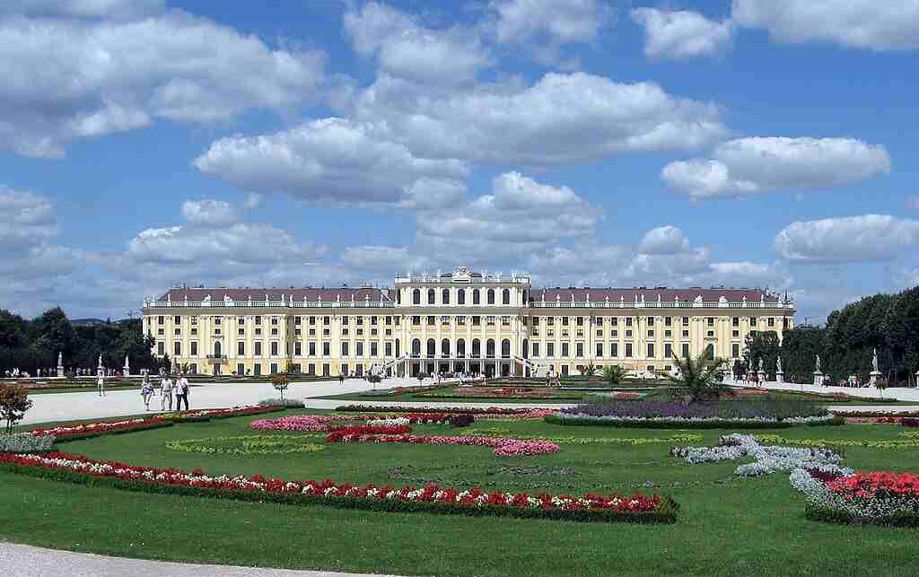 Schonbrunn Palace Vienna, Austria | Things to Do and See