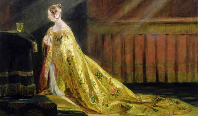 Queen victoria coronation dress